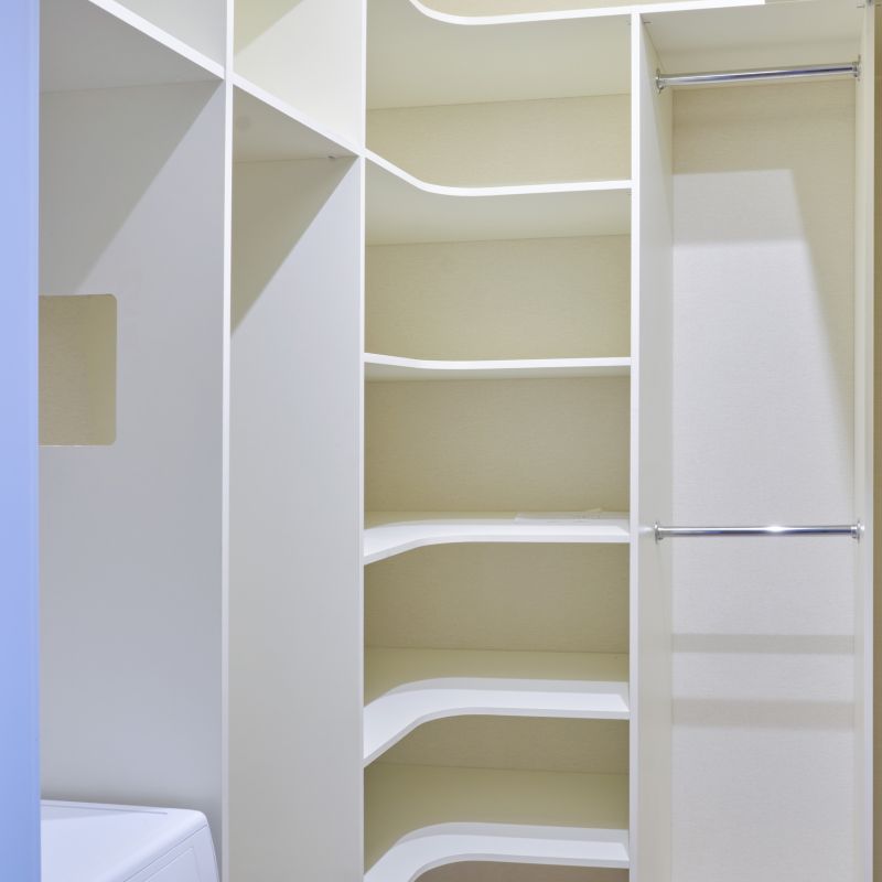 Closet Installation detail